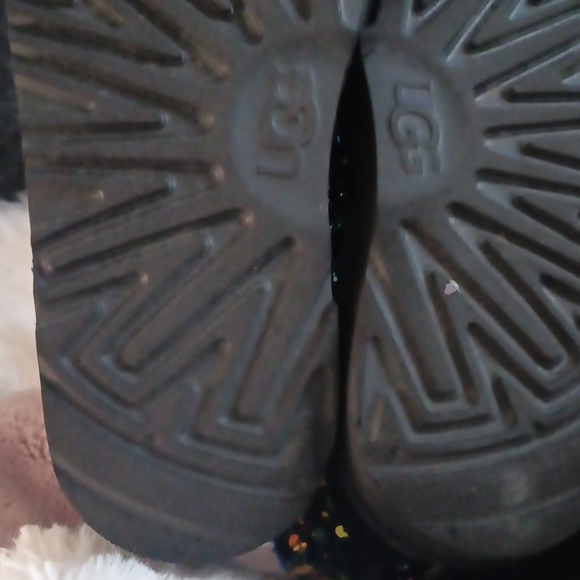 UGG boots - Picture 7 of 10